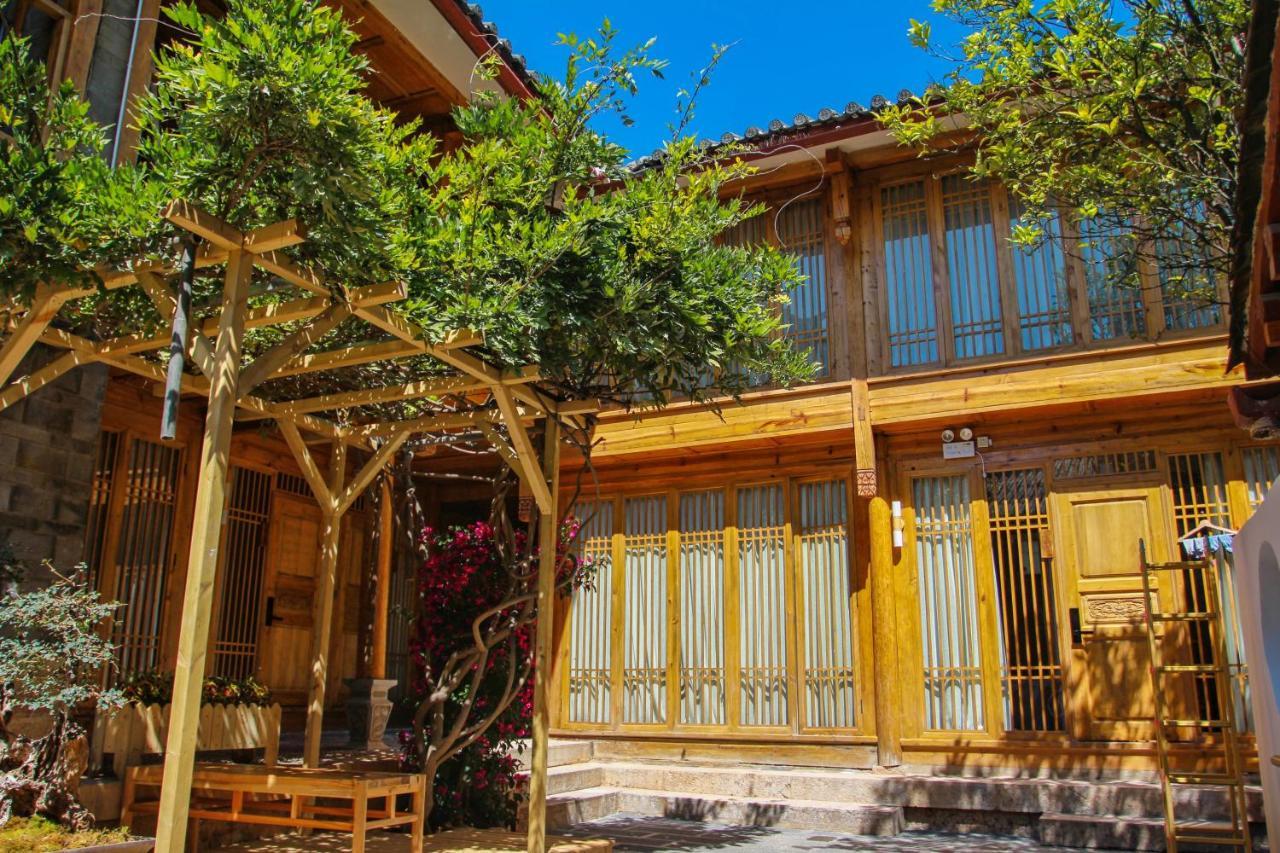 Lijiang Shushi Zhengliu Mujiayuan Hotel Eksteriør bilde